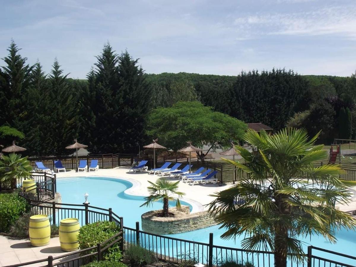Domaine De Guillalmes Fumel Exterior foto